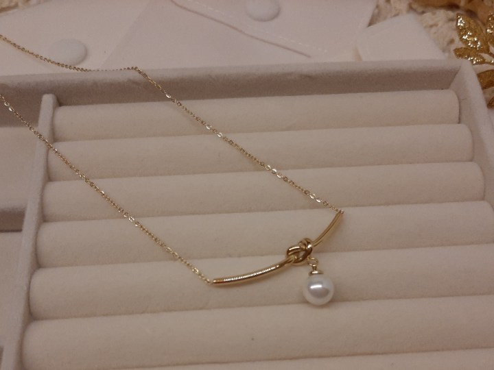 4-24-12 Β Επάργυρο Κόκκινο.jpg